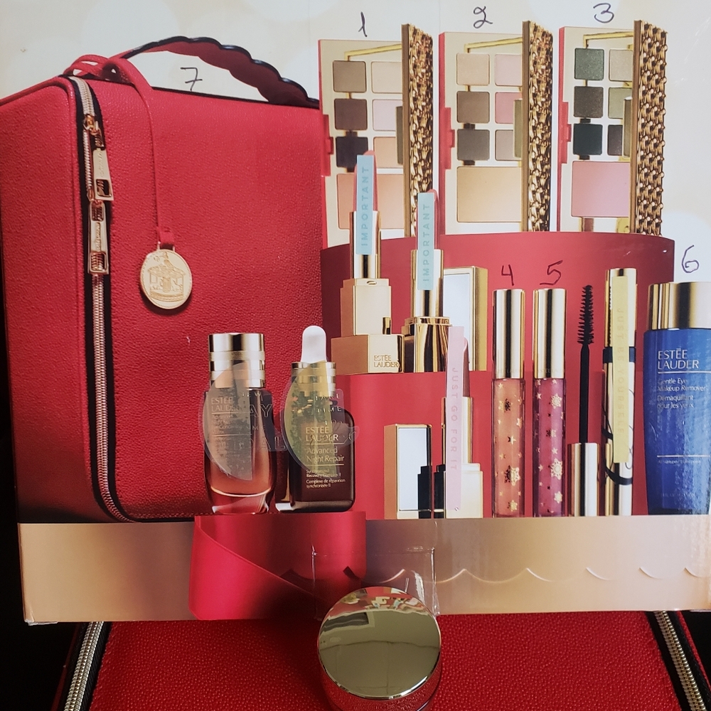 Estee Lauder Holiday gift set